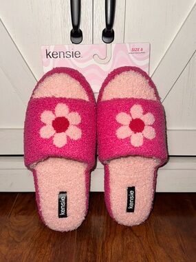 Kensie Hot Pink Flower Comfy Slide Slippers